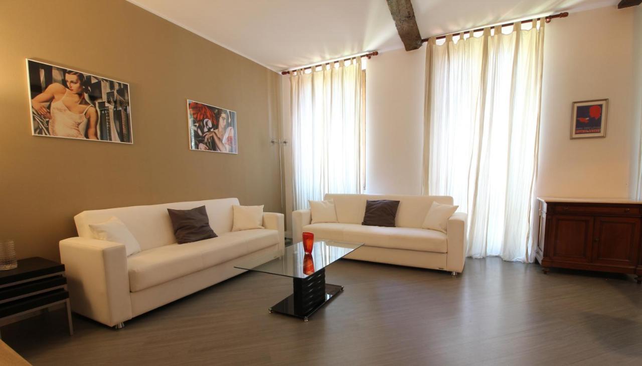 Italianway-Corso Garibaldi 34 Apartment Milan Luaran gambar